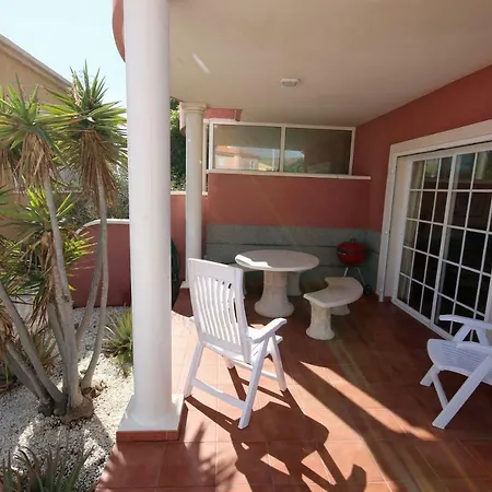 Las Dunas 2 By Rentmedano Pretty 2 Bedroom Villa, Ocean Views, Pool And Wifi * El Medano (Tenerife)