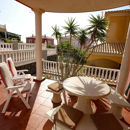 Las Dunas 2 By Rentmedano Pretty 2 Bedroom Villa, Ocean Views, Pool And Wifi Villa El Medano (Tenerife)